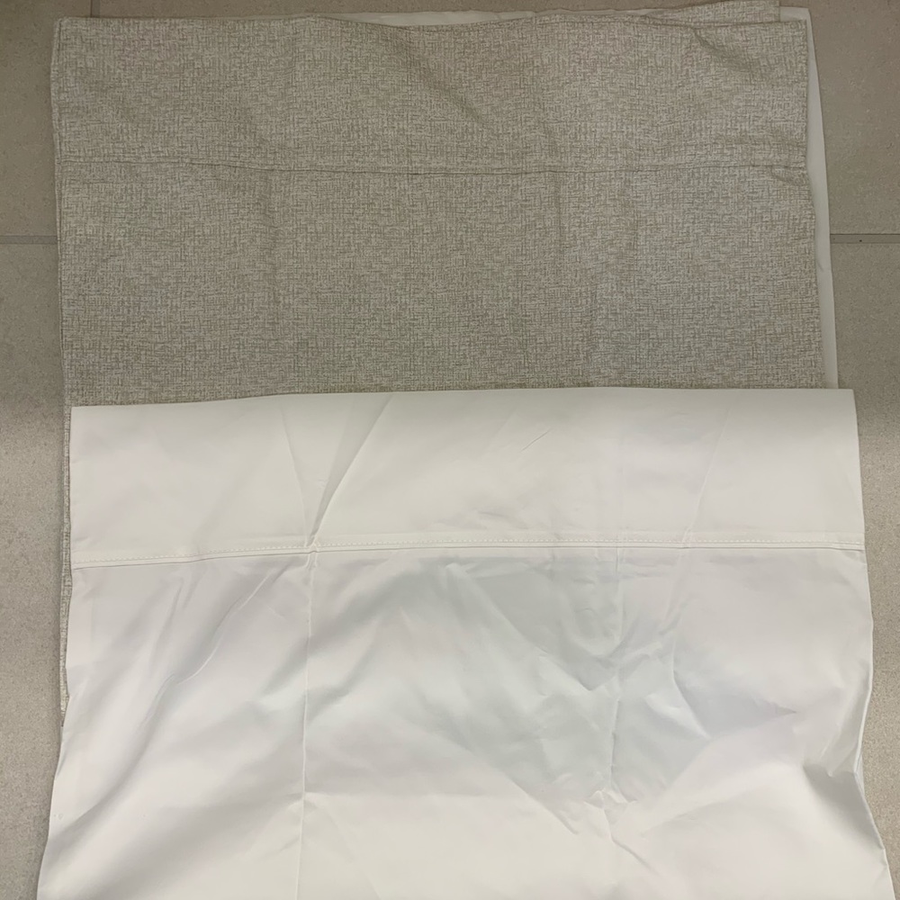 Bundle of 4 pillowcases